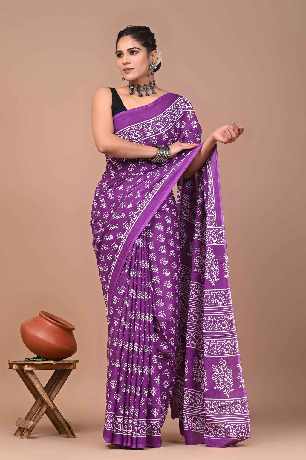 Purple Paisley Pop Mulmul Cotton Magic Saree